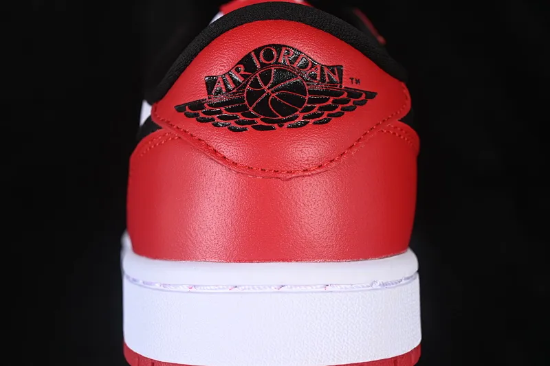 All categories Air Jordan Jordan series basketball shoes Air Jordan 1 Low W version Air Jordan 1 Low OG AJ1 Joe 1 white red black hook low-top casual sneakers HQ6998-600